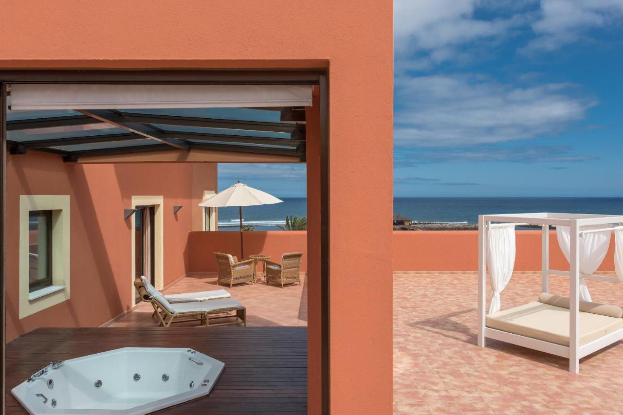 Sheraton Fuerteventura Golf & Spa Resort Калета-де-Фусте Экстерьер фото