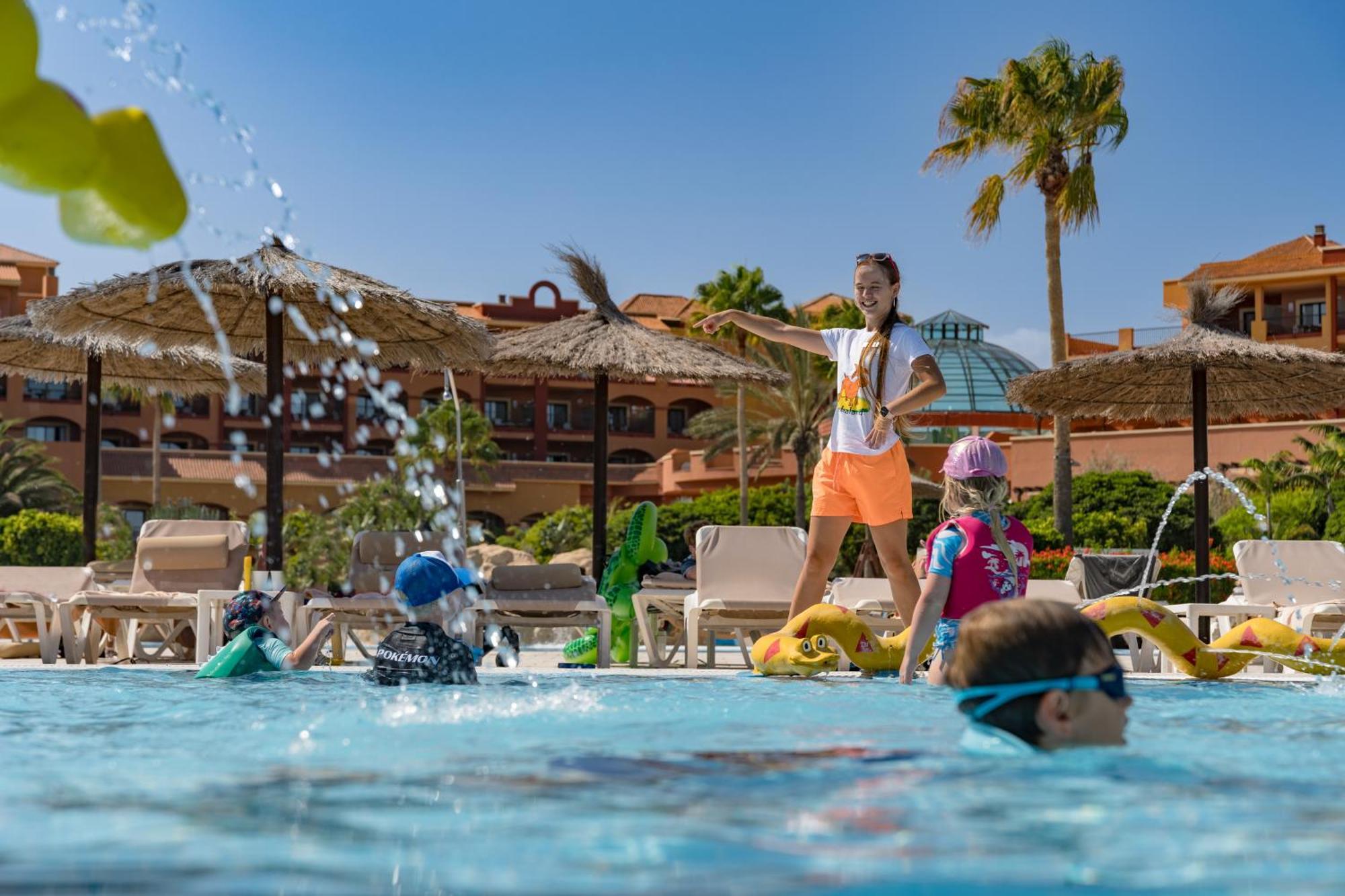 Sheraton Fuerteventura Golf & Spa Resort Калета-де-Фусте Экстерьер фото